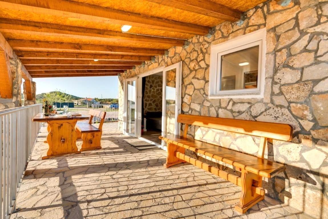 Holiday Home Juli With Jacuzzi Šibenik Extérieur photo