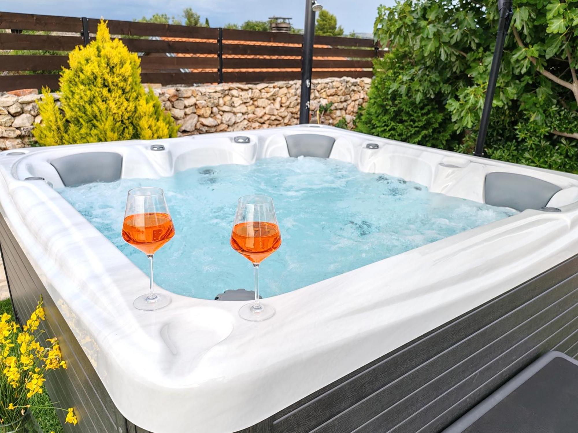 Holiday Home Juli With Jacuzzi Šibenik Extérieur photo